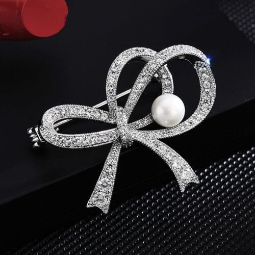 Korean Fashion Zircon Womens Suit Brooch Simple Pin Coat Accessories Bownot Brooch