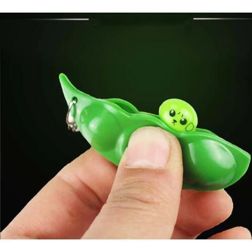 New Japanese Soybean Key Chain Gadgets For Men Extrusion Pea Bean Keychain Stress Relieve Jewelry Wedding Party Kids Toys Gift