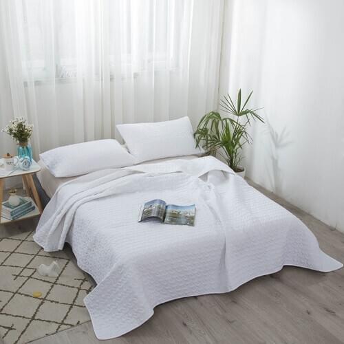 Air conditioning quilt 4 piece Quilted solid bed cover Sheets Pillowcase pillowslip pillow cover Four seasons available Quilting
