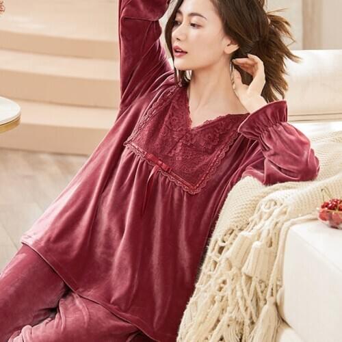 Top Island Fleece Pyama Womens Pajamas Sets Warm Ladies Lounge Clothes Lace Sexy Homewear Elegant Sleep Wear Dressing Nightwear