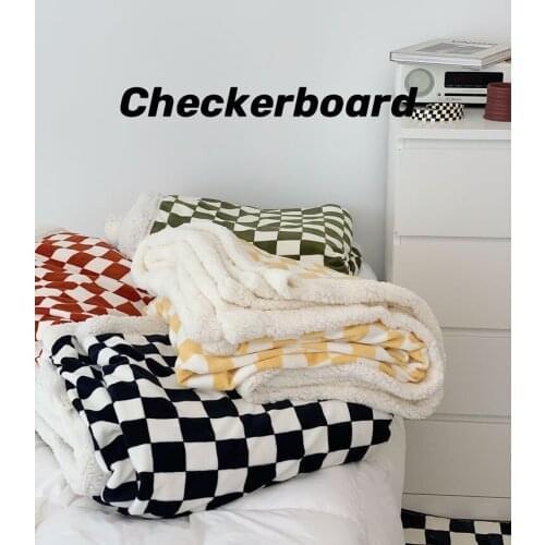 Warm Plaid Flannel Blankets for Bed Winter Sofa Cover Bedspread Anti-pilling Soft Blanket Solid Color Embossed Blanket Nordic De