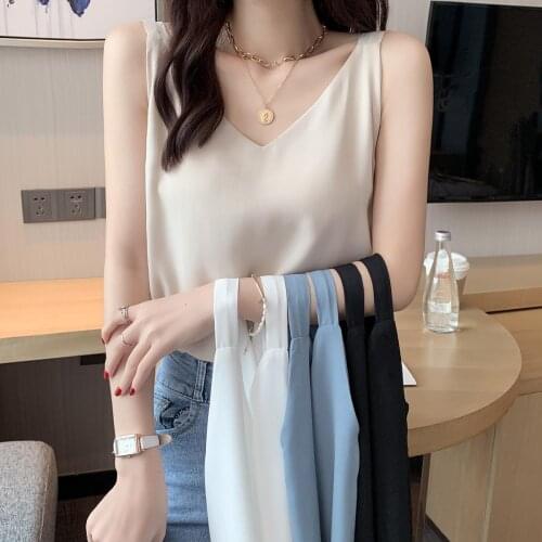 2021 Summer Chiffon Camisoles Women V-neck Solid Polyester Camis Tops Female Sleeveless Loose Simple Base Tees Tanks