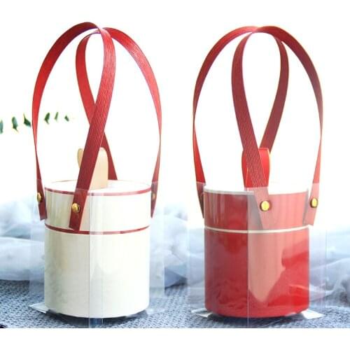 New Red Beige Cylinder Packing Gift Box Wedding Favor Gift Bag with Handles Baby Shower Candy Box Plastic Bag Party Decoration
