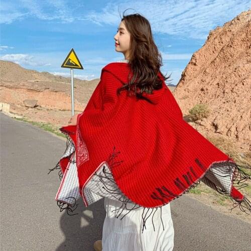 New arrival Fashion comfortable elegant outdoor winter scarf vintage thick warm high quality work style holiday knit poncho