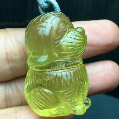 Wholesale Yellow White Natural Crystal Pendants Hand Carved Dog Pendant Sweater Chain Necklace Lucky for Women Men Jewelry