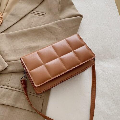 Clutch Thick Gold Chains Bag Womens Clip Purse Bags Women Cloud Underarm Shoulder Bag Female Bag 2021 Designer Bag Womens Bags