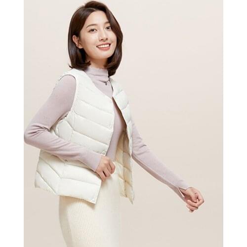Ultralight Down Vest Women 2021 New Single-breasted Sleeveless Women Casual Duck Down Waistcoat Warm Vest Jacket
