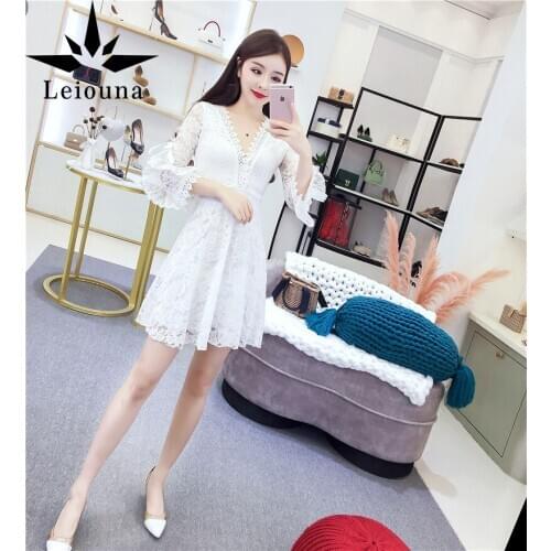 Leiouna Casual V-Neck A-Line Slim 2021 New Fashion Flared Sleeve Lace Dress Reduction Dress Autumn New Waist Spring Summer Skirt