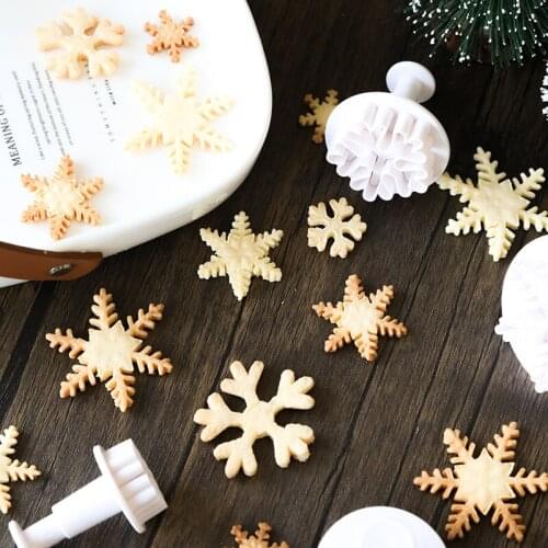 3pcs/set 3D Snowflake Cake Mold Fondant Pastry Plunger Cutter Christmas Decor For Home Baking Sugarcraft Cake Decorating Tools