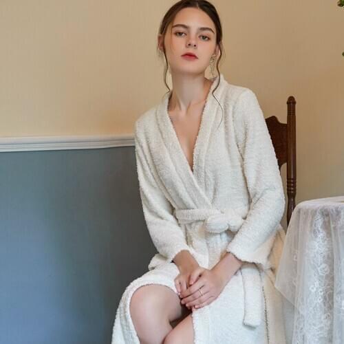 Solid Winter Plush Robes White Kimono Robe Fashion Bathrobe Home Dress Sleepwear Peignoir Wedding Robes Bridesmaid Robes
