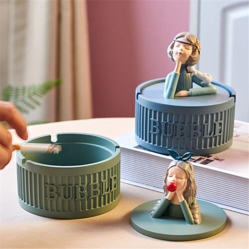 Cute Bubble Girl Resin Decorative Crafts Ashtray Living Room Decor Home Desktop Decoration Art Gift