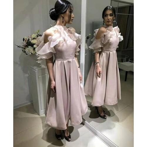 A-Line Long Chiffon Pink Halter Evening Dresses with Pockets Ankle Length Zipper Back Pleated Formal Party Dress for Women