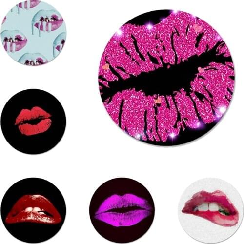 Sexy Girl red Lips Kiss Icons Pins Badge Decoration Brooches Metal Badges For Clothes Backpack Decoration