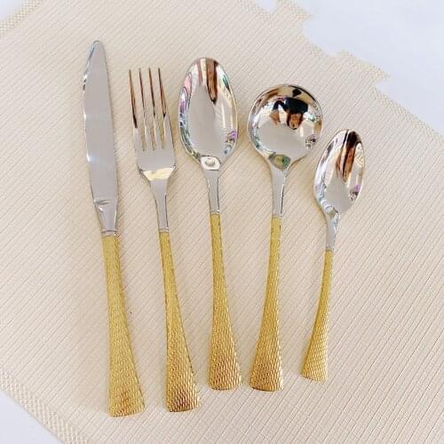 Knife, Fork and Spoon Western Food/Steak Knife and Fork Half Gold Tableware Gold-Plated Spoon for Hotel