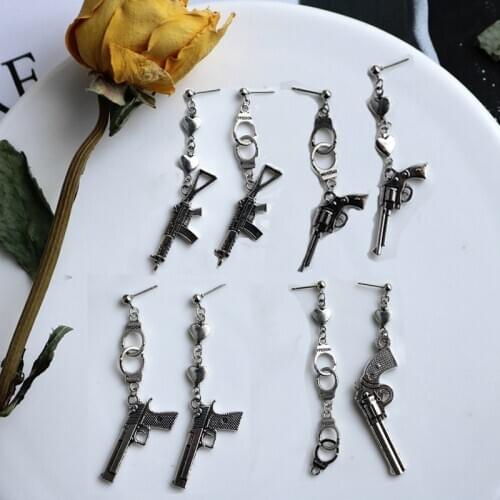 Trendy Vintage Revolver Gun Shape Dangle Earrings for Women Girl Retro Drop Earrings Cute Small Object Earring Jewelry Bijoux
