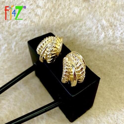 F.J4Z Womens Designer Earrings 2021 Trend Golden Irregular Metal Stud Earrings Female Statement Earring stadniny kolczyki