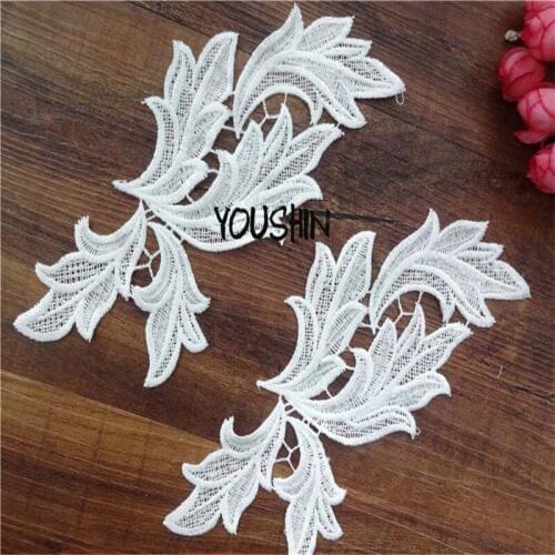 2Pieces Ivory 22X 11cm Garments Lace Applique Flower Floral Motif Venise Venice Lace Applique DIY Accessorry BD0190