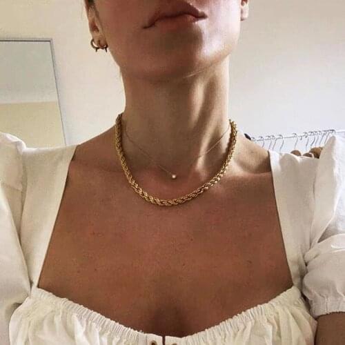 F.J4Z Hot Women Twisted Chain Necklaces 8mm Thick Metal Collar Necklace Durable Gold Color Chain Choker Jewelry dropship