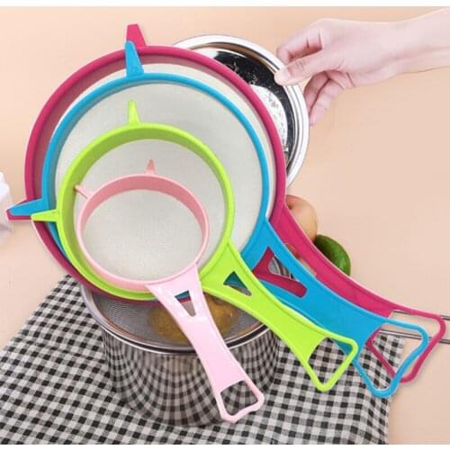 New 4Pcs Plastic Fine Mesh Filter Colander Soy Milk Sieve Flour Sieve With Handle Juice And Tea Filter Kitchen Tool