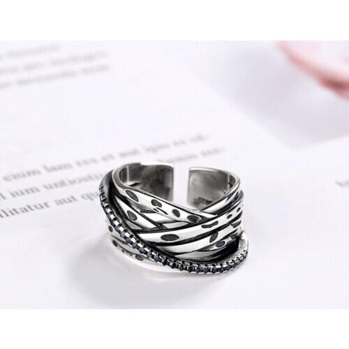 Exaggerated Personality Retro Crystal Chain Rings For Women Charm Engagement Rings Men Vintage Knuckle Finger Jewelry