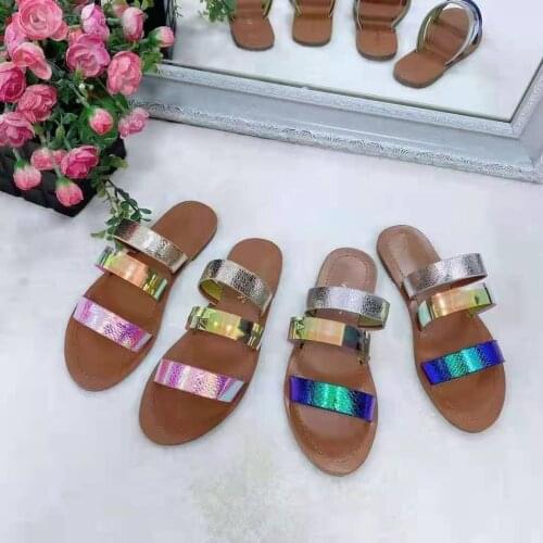 Women Slippers Women Flat Glitter Slippers Summer Flat Soft Colorful Beach Shoes Bling Female Slippers Ladies Slides