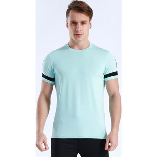 High Quality Men Running Elastic Fitness Tshirt Breathable Gym T Shirt Sport Shirt Men Training Tops Mans T-shirt Tracksuit