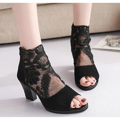 "Lace sandals for ladies, 2021 summer European and American fashion new sexy fish mouth high heel thick heel zipper sandals plus