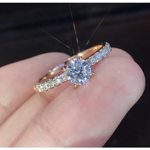 2021 Modern Fashion Women Ring Trend White Crystal Engagement Design Rings Women Wedding Jewelry Gift Rhinestone Silver Color