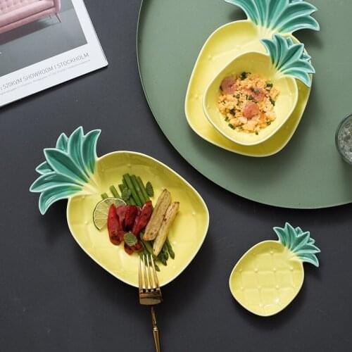 European Creative Cute Ceramic Pineapple Shape Dessert Rice Bowl Fruit Dish Dinner Plates Home Steak Snack Plate Dinnerware