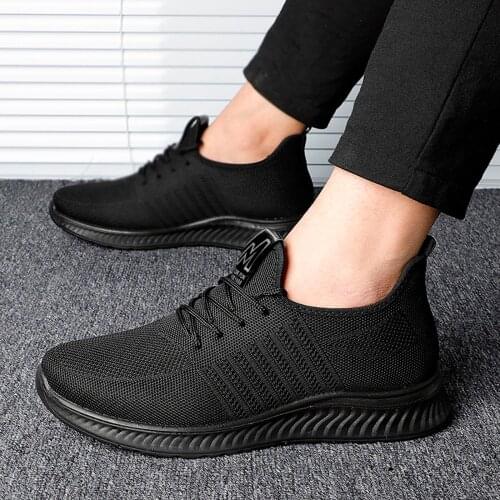 Men Light Running Shoes Comfortable Casual Mens Sneaker Breathable Non-slip Wear-resistant Outdoor Walking Men Sport Shoes