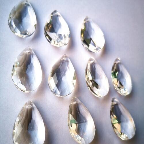 Top Quality 300pcs/Lot 28MM Optical Clear Crystal Faceted Ornaments Diy Suncatcher Pendants Christmas Tree Romantic Decoration