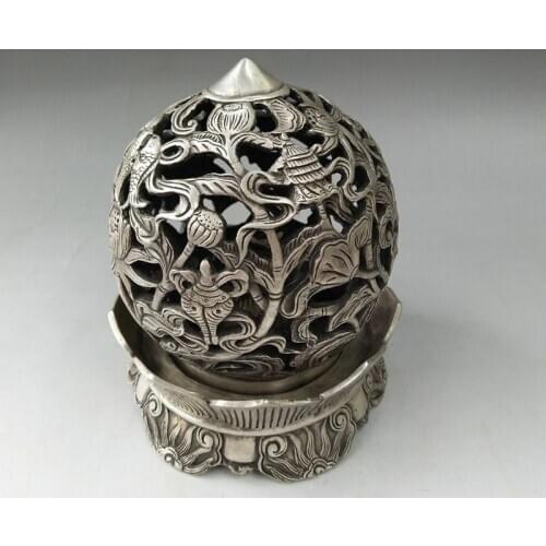 CHINESE OLD TIBETAN SILVER HAND-CARVED LOTUS PATTERN HOLLOWED-OUT INCENSE BURNER