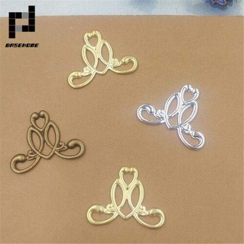 BASEHOME 50pcs 15x20mm Vintage Filigree Flower Charms Silver Plated Round Metal Flowers Motif Retro Jewerly Connector for DIY