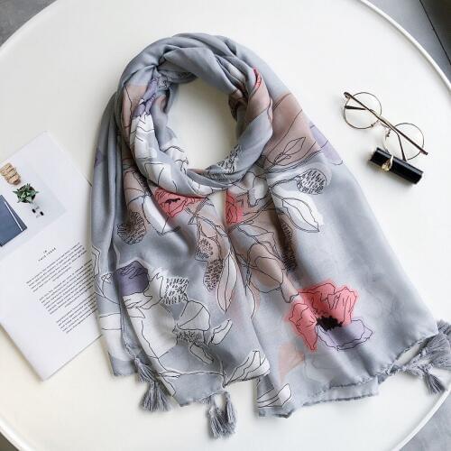 2019 Newest Beautiful Women Flower Tassel Scarves Shawls Long Fashion Cotton Beach Floral Blossom Muffler Hijab Wrap 10pcs/LOT