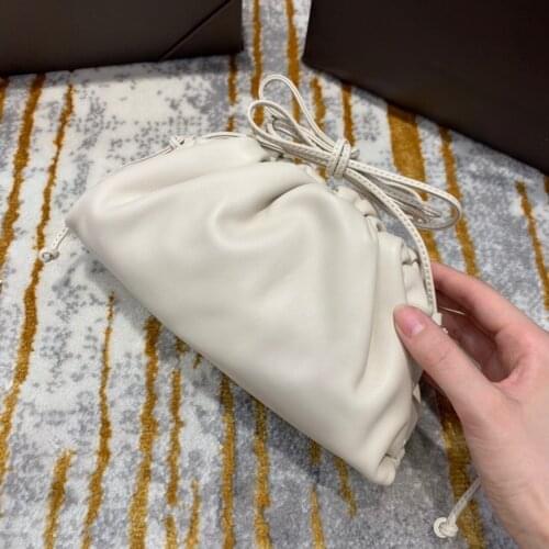 2021 Spring Fashion Famous Designer Luxury Brands Genuine Leather Women Bags Clutch The Mini Pouch Lady Messenger Bags Lamb Skin