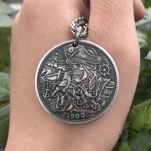 US HOBO 1900 Skull Zombie Skeleton Pirate Metal Badge Hand Carved Morgan Commemorative Coin Necklace