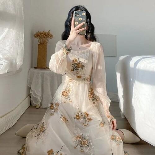 Lantern Sleeve Sweet High Waist Long Party Dress French Floral Embroidery Party Dress Long Sleeve Net Yarn Embroided Dresses