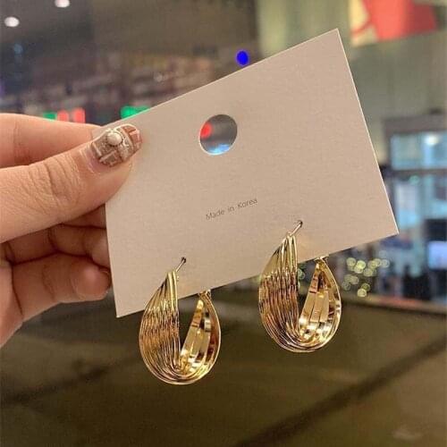 Womens earrings korean style aesthetic accessories for women personality Earrings Stud Earrings female Statement Earrings