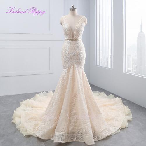 Womens Mermaid Lace Appliques Wedding Dresses Sleeveless Deep V-neck Cathedral Train Sequined Vestido de novia Bridal Gowns