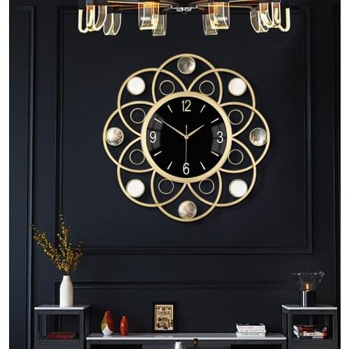 Plum blossom clock wall clock living room modern fashion creative trend shell clock large decorative wall clock mute clock