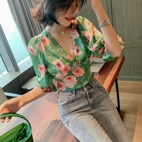 2020 Summer Print Floral Green Chiffon Tops and Shirt for Women Deep V-neck Puff Sleeve Slim Women Bandage Shirt Crop Top Lady