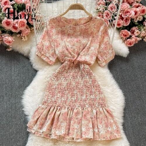 HangCode Ins Hot Sexy Package Hips Bodycon O-neck Short Sleeve Floral Print Ruffled Mini Chiffon Mermaid Dress Women Summer 2021