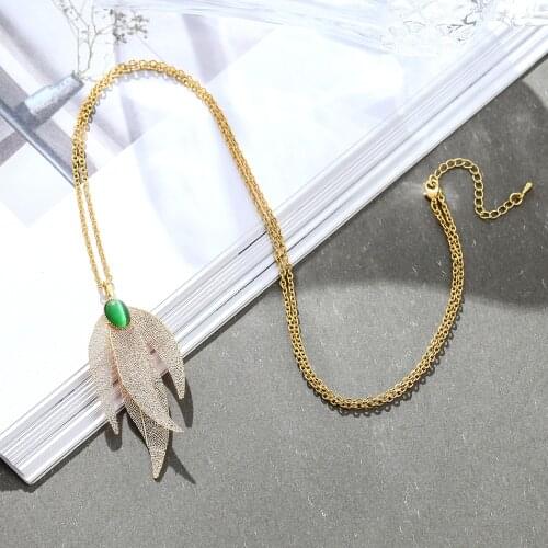 Hotsale Long Necklace Women with Leaf Pendant Green Stone necklaces & pendants Wholesale Jewelry for collares mujer colar choker