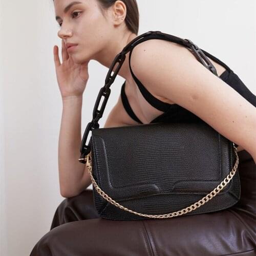 Fashion Hollow Chain Baguette Shape Women Shoulder Bags Designer Handbags Luxury Lizard Pu Leather Messenger Bag Lady Big Purses