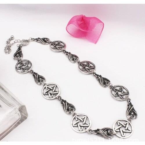 AICSRAD Chokers On The Neck