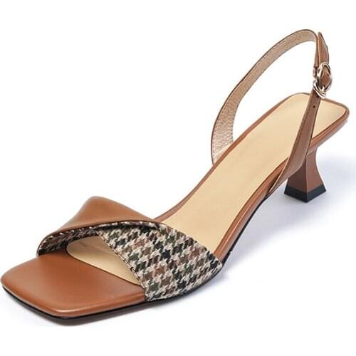 2021 New Ladies Sandals Fashion All-match Roman Houndstooth Word with French Retro Stiletto Sandals Temperament High Heels