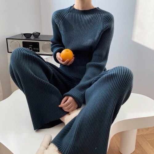 2021 Women Autumn Knitted 2 Piece Set Turtleneck Side Split Sweater Set Loose Casual Elastic Waist Pants Tracksuit