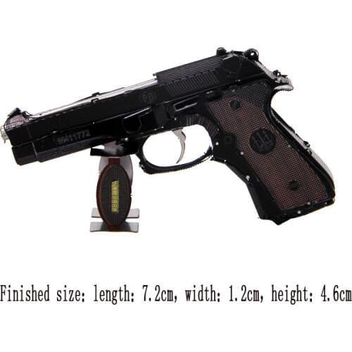 2020 Fashion 7.2x1.2x4.6cm 3D DIY Assembly Metal Mini Colorized Beretta 92 Gun Model Can not Shoot Gift for Children A414