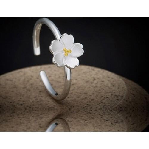 Fashion beautiful chrysanthemum ring Woman 100% 925 sterling silver ring Adjustable size New design lady wedding silver jewelry