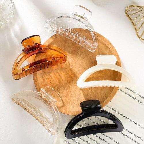 Simple Style Hair Clips Women Girls Claw Clip Hair Claws Hair Clamps Claw Clips Hairpins Barrette Crab Hair Accessories Gifts